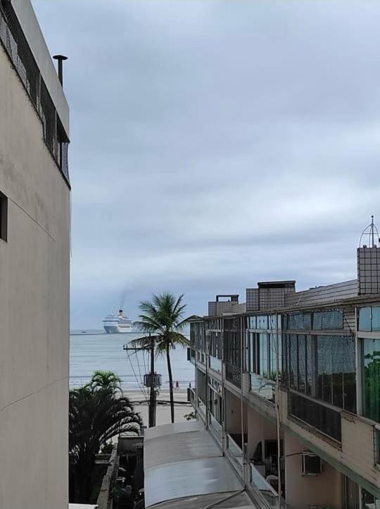 4 Quartos Avenida Atlantica